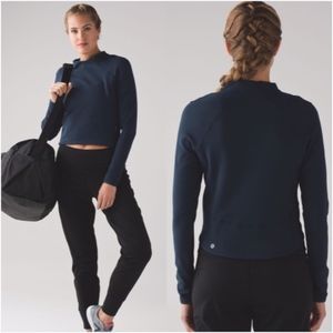 Lululemon Hill and Valley Mock Neck + Bag